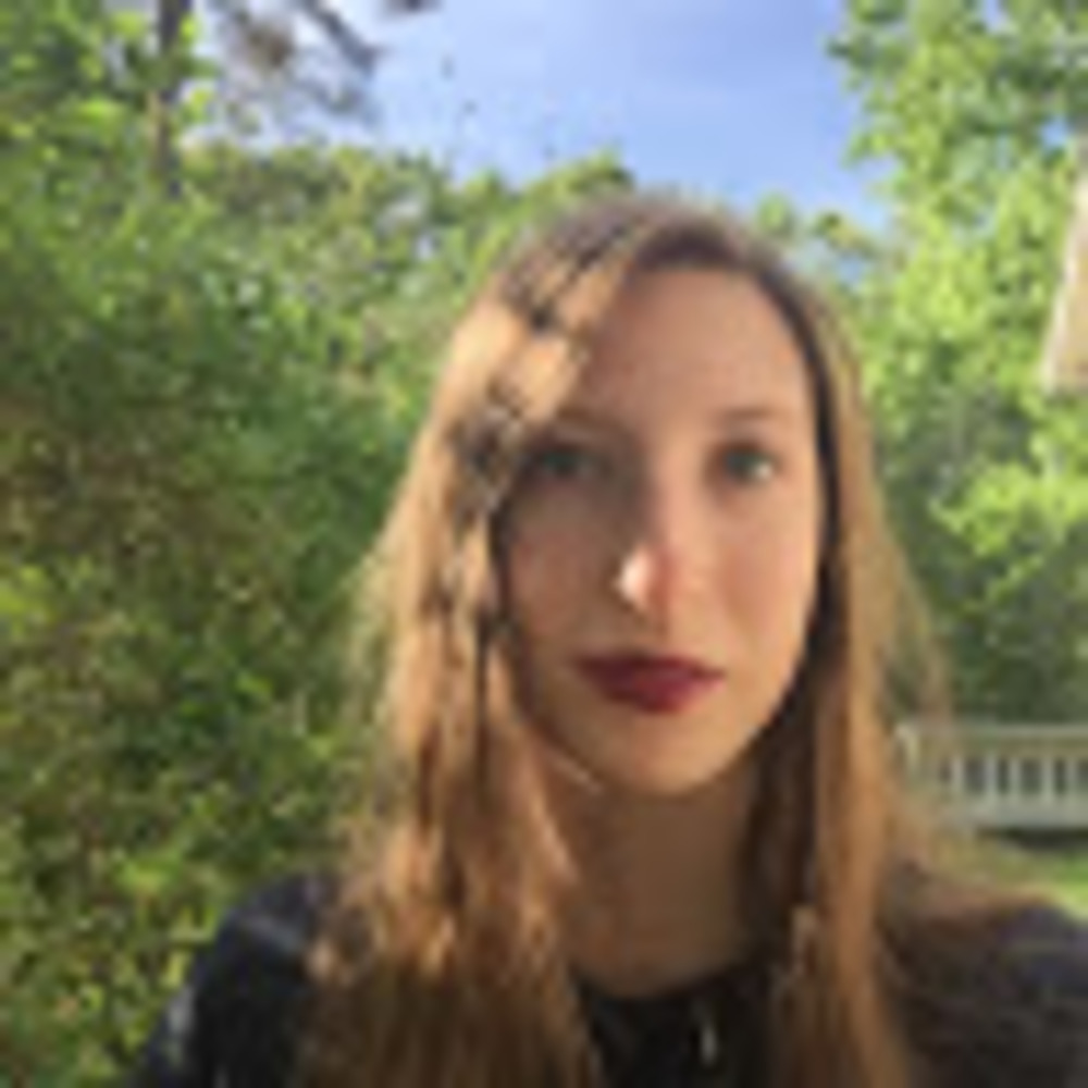 Meet your Posher, Maddie